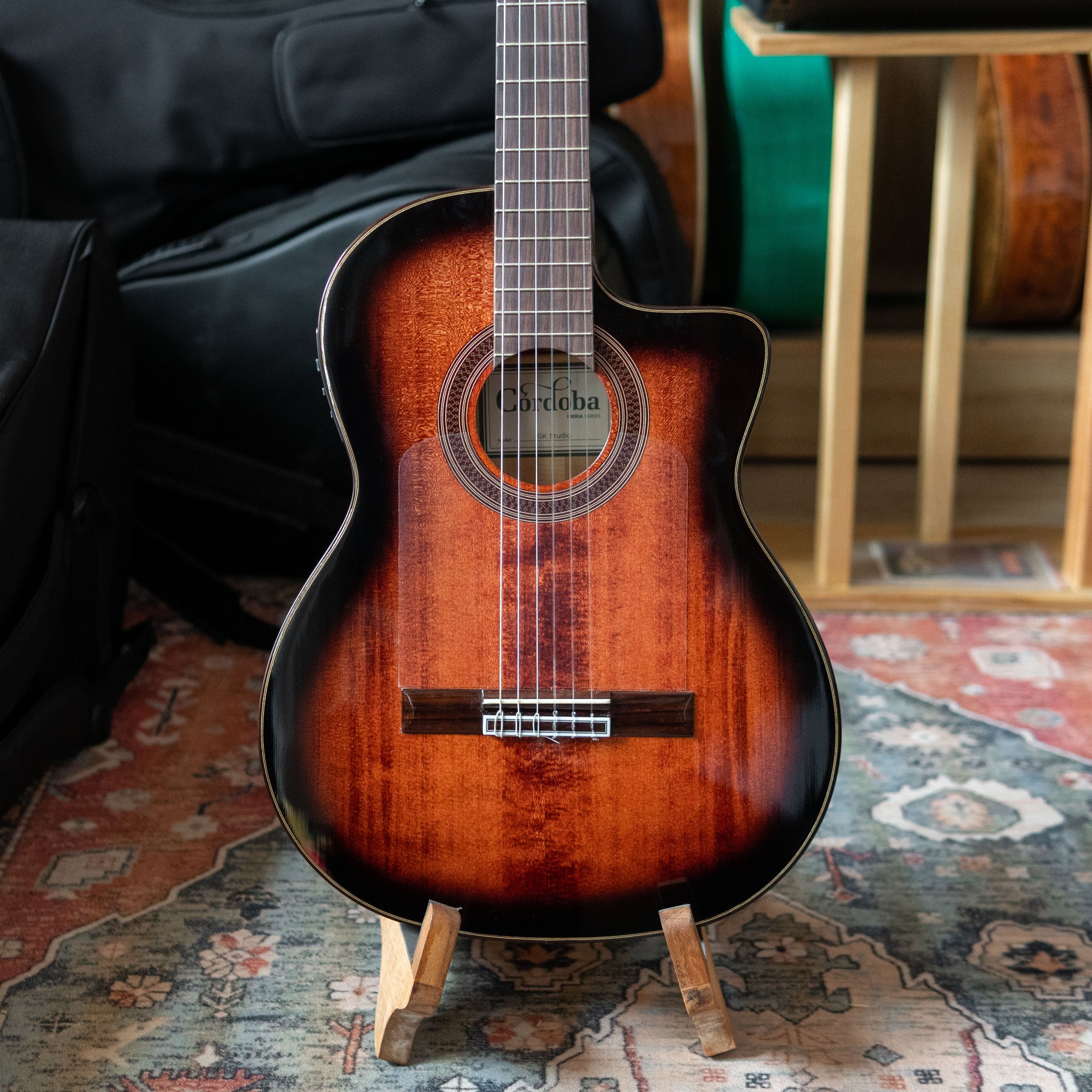 Đàn Guitar Classic Cordorba GK Studio Edge Burst - Ảnh 7