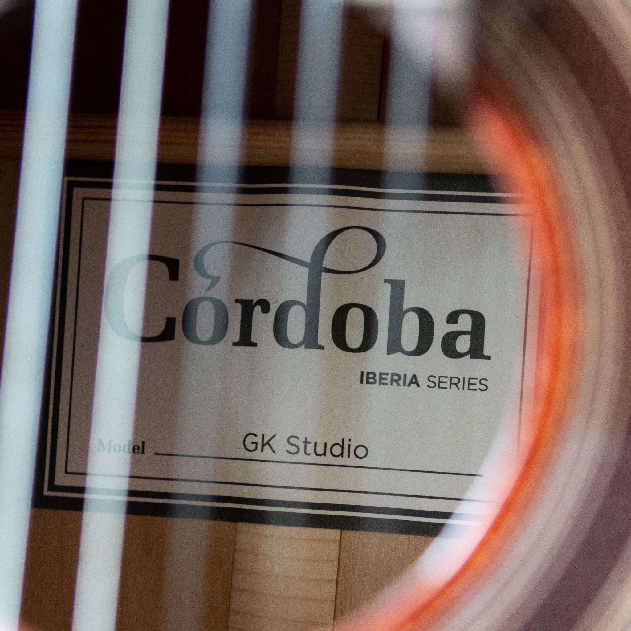 Đàn Guitar Classic Cordorba GK Studio Edge Burst - Ảnh 3