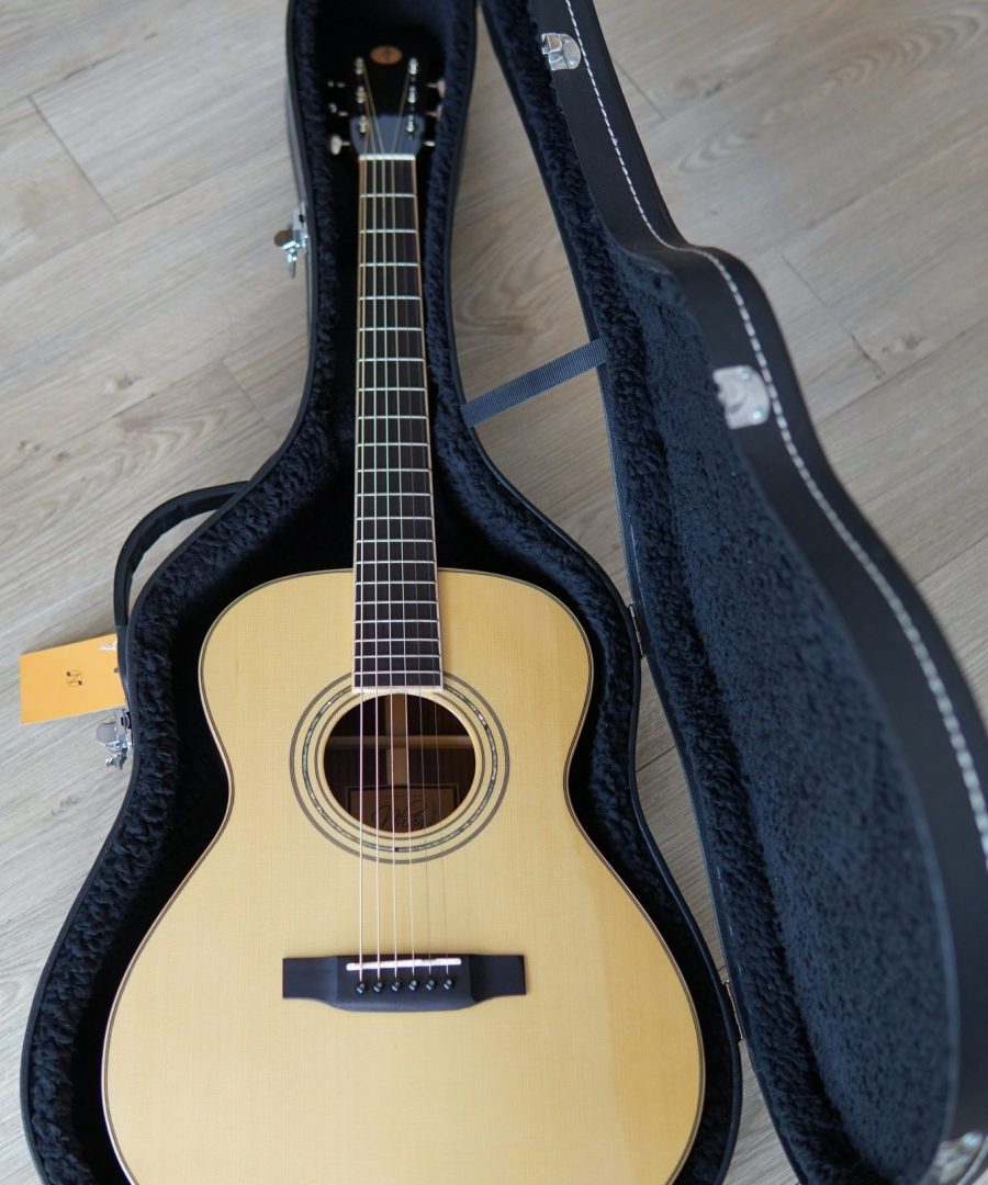 Đàn Guitar Acoustic Nhẫn OM07 Custom