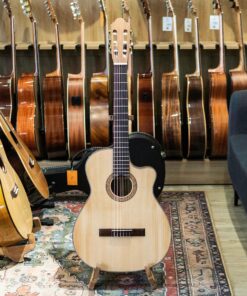 Đàn Guitar Classic NC04 dành cho người mới tập