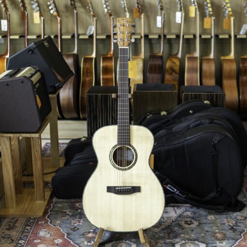 Đàn guitar acoustic N-Guitar OM05