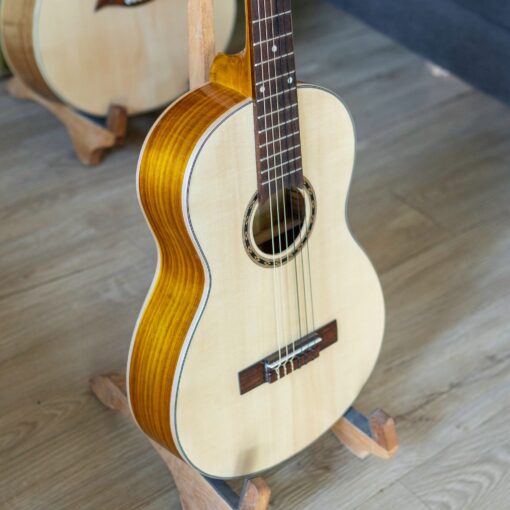 Đàn Guitar Classic NC01 mini 1/2 dành cho người mới tập - Ảnh 3