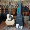 Đàn Guitar Acoustic Saga SF700GC