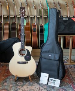 Đàn Guitar Acoustic Saga SF700GC