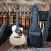 Đàn Guitar Acoustic Saga SF600GC