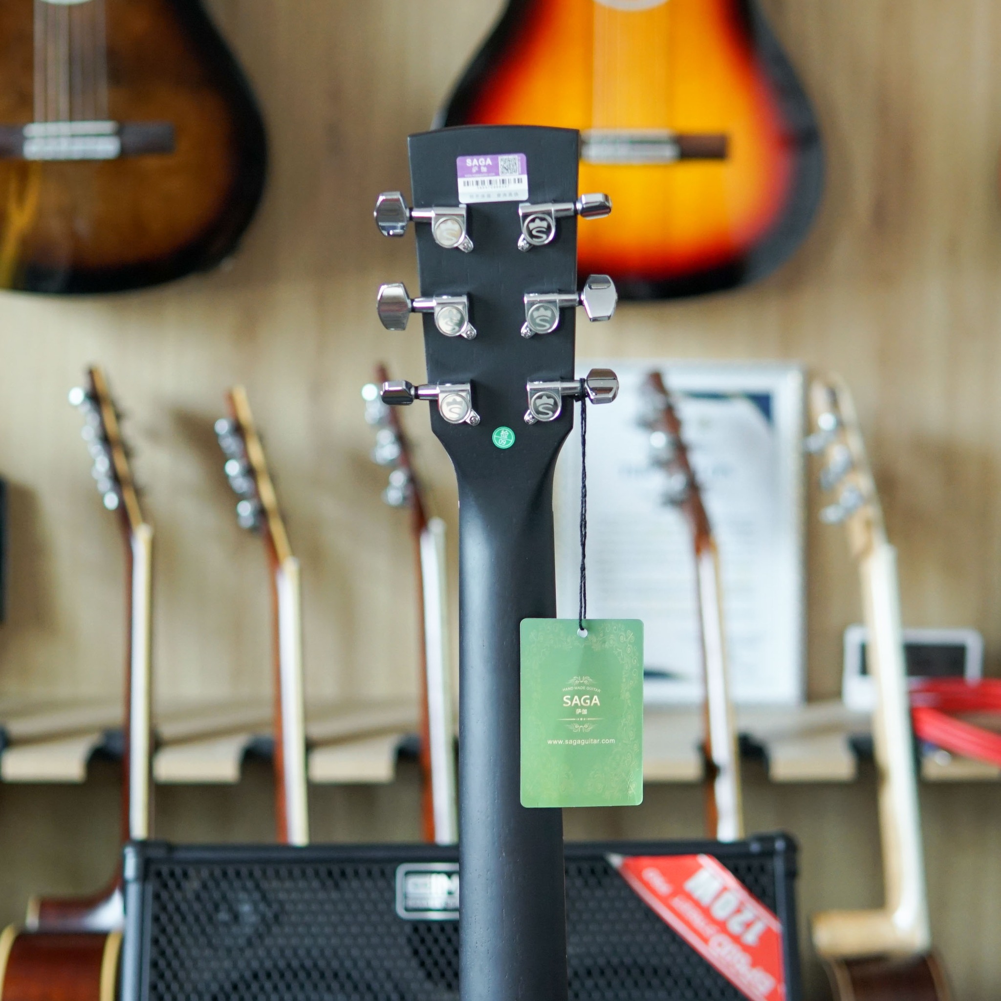 Đàn Guitar Acoustic Saga SF600GCBK - Ảnh 6