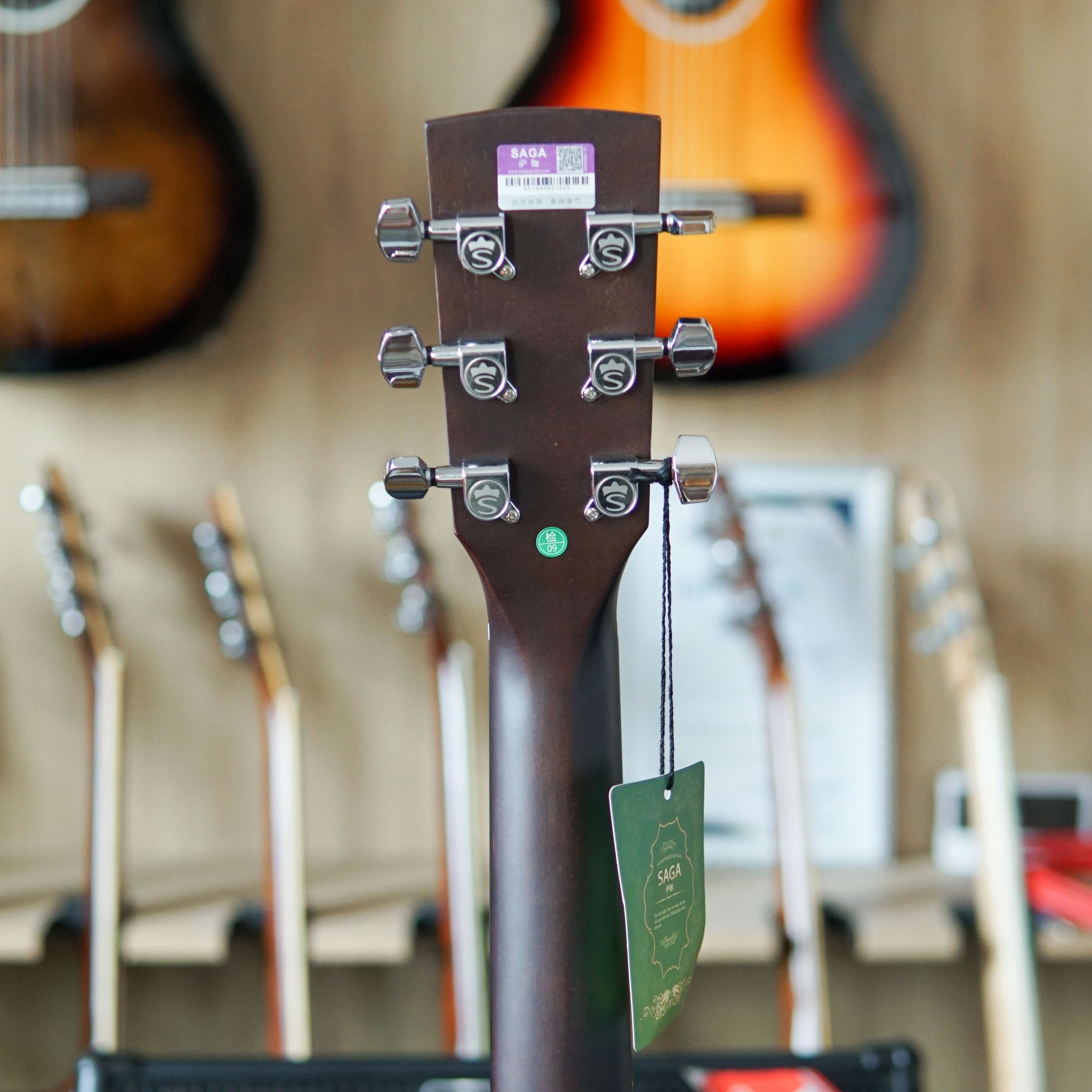 Đàn Guitar Acoustic Saga SF600GCE - Ảnh 9